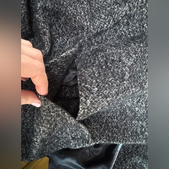 DKNY winter cocoon coat - Picture 6 of 6